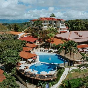 Parador Resort&Spa